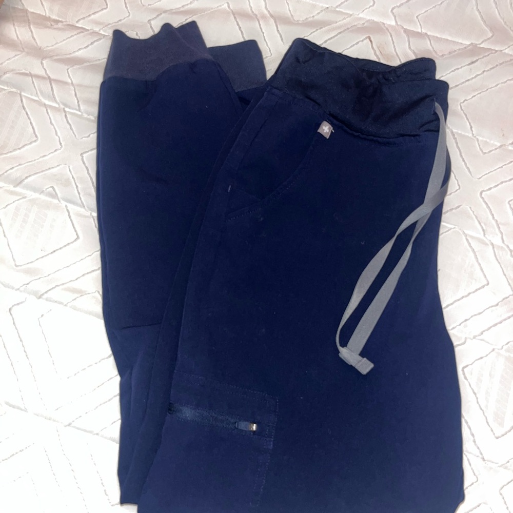 Women’s Navy Figs Jogger